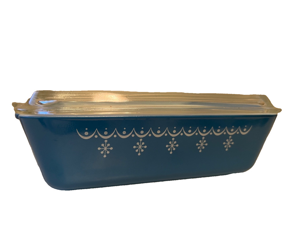 Vintage PYREX Blue Snowflake Garland 503 Refrigerator Dish 1 1/2 Qt Glass Lid